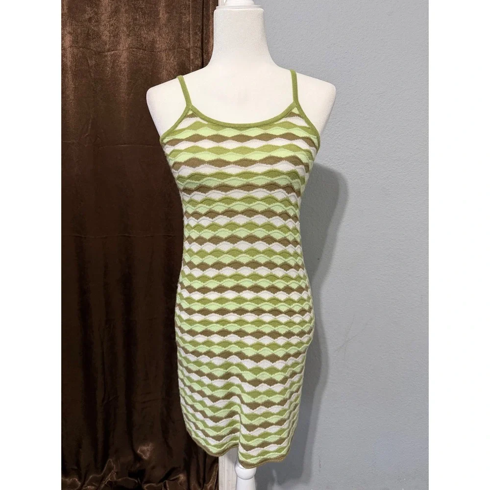 Nik & Leksi sleeveless knit